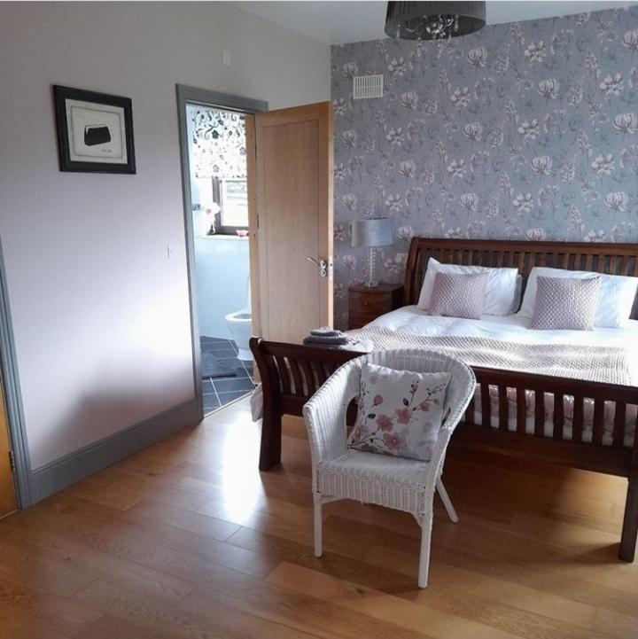 티퍼레리 Shadowvale E34X773 B&B 외부 사진
